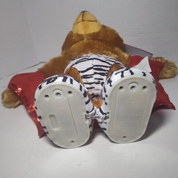 Gemmy Animated Flirty Valentine Singing Dance & Flashing Lover Bear Decor NWT - Picture 13 of 13